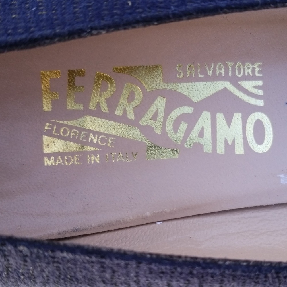 Vintage Salvatore Ferragamo heels size 10 … - Picture 5 of 7